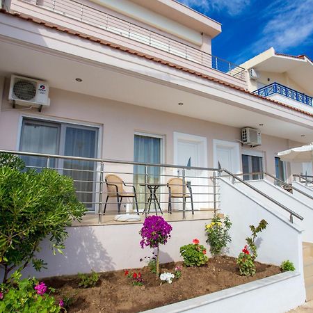 Al Mare Villas Скала-Марион Номер фото